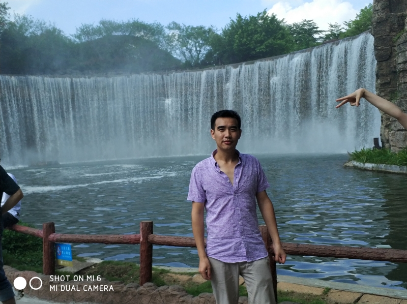 追梦人的第一张照片--平潭相亲服务中心