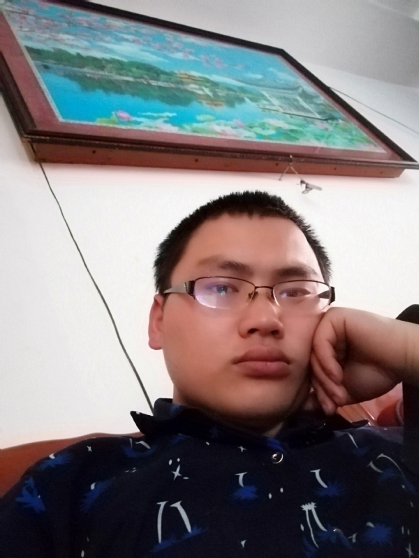 90男孩的第一张照片--平潭相亲服务中心