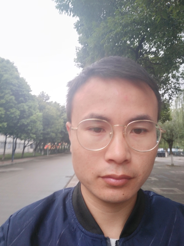 零丁星辰的第一张照片--平潭相亲服务中心