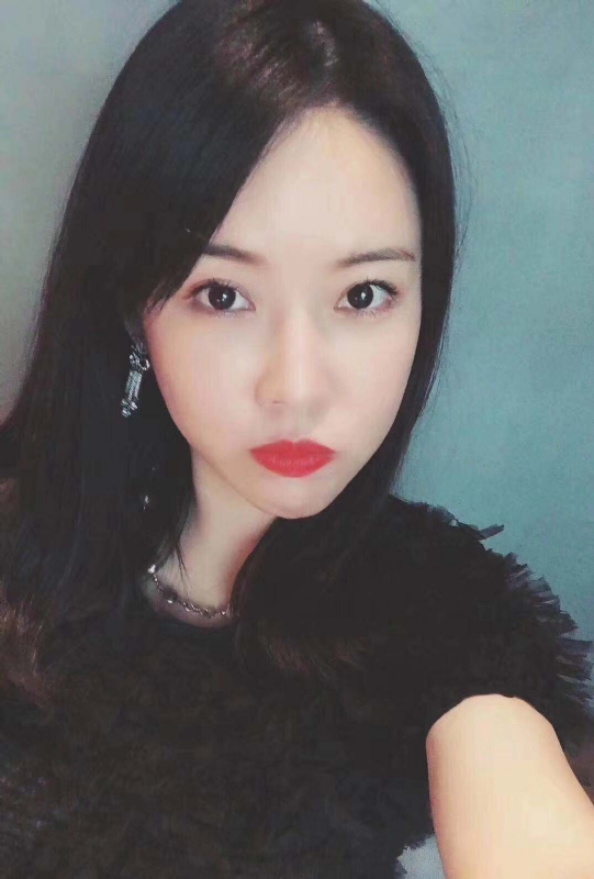 李莉的第二张照片--平潭相亲服务中心