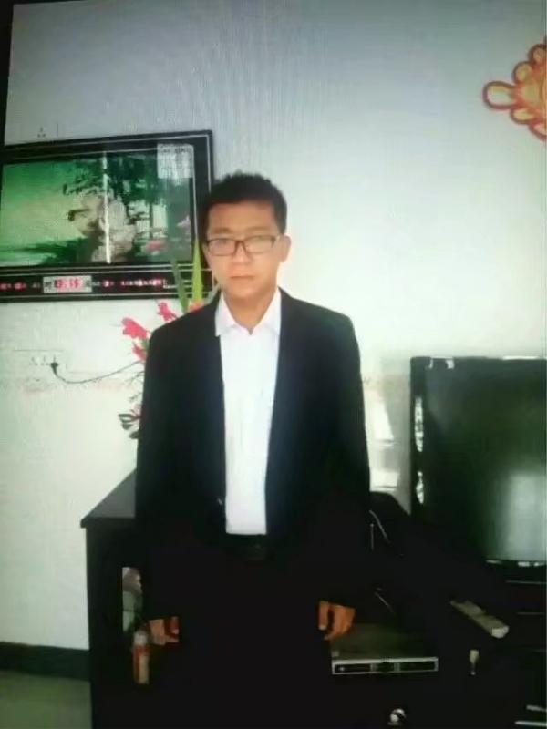 依然疼痛的第一张照片--平潭相亲服务中心