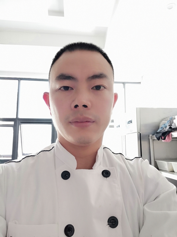 剑客段狼的第一张照片--平潭相亲服务中心