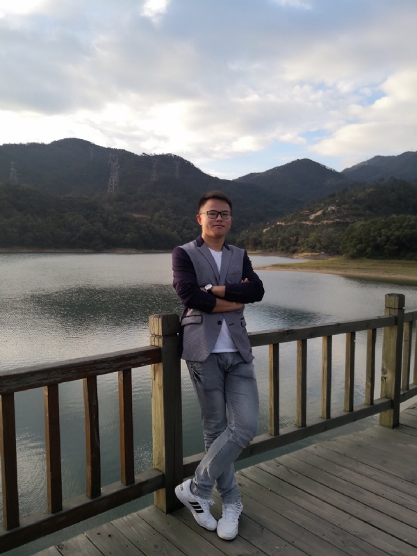 小小舒的第一张照片--平潭相亲服务中心