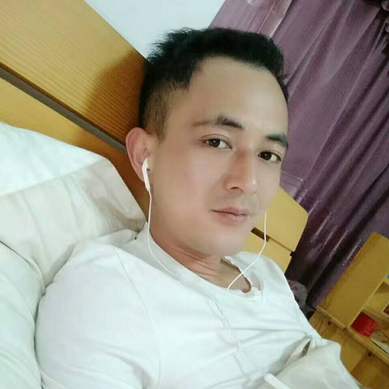 容晨的第二张照片--平潭相亲服务中心