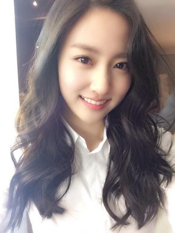 等爱的易微的第一张照片--平潭相亲服务中心