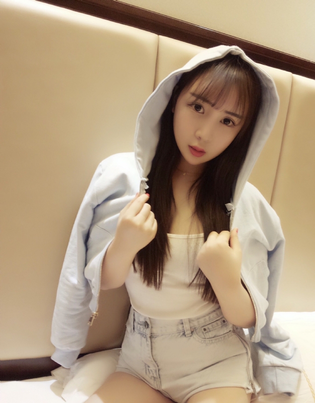琪琪的第一张照片--平潭相亲服务中心