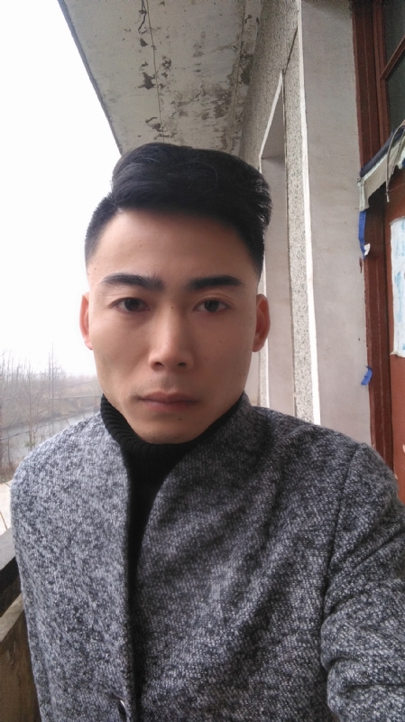 谁伴我闯荡的第一张照片--平潭相亲服务中心