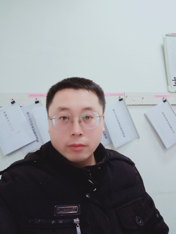 一头猪的第一张照片--平潭相亲服务中心