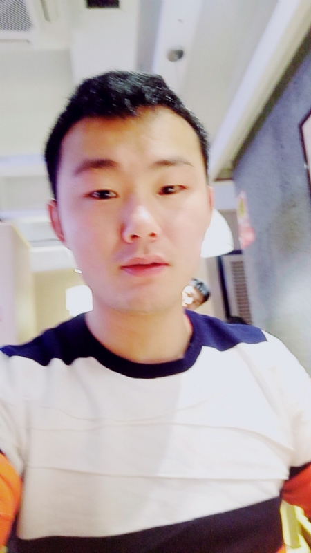 云淡风轻的第一张照片--平潭相亲服务中心