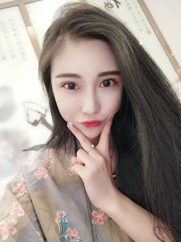 孙雪的第二张照片--平潭相亲服务中心