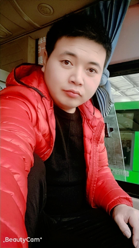 曾志的第一张照片--平潭相亲服务中心