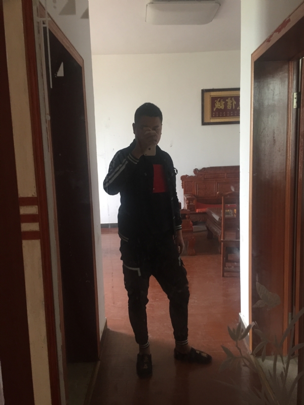 MC无所畏惧的第一张照片--平潭相亲服务中心