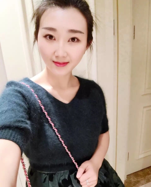 小妮的第三张照片--平潭相亲服务中心
