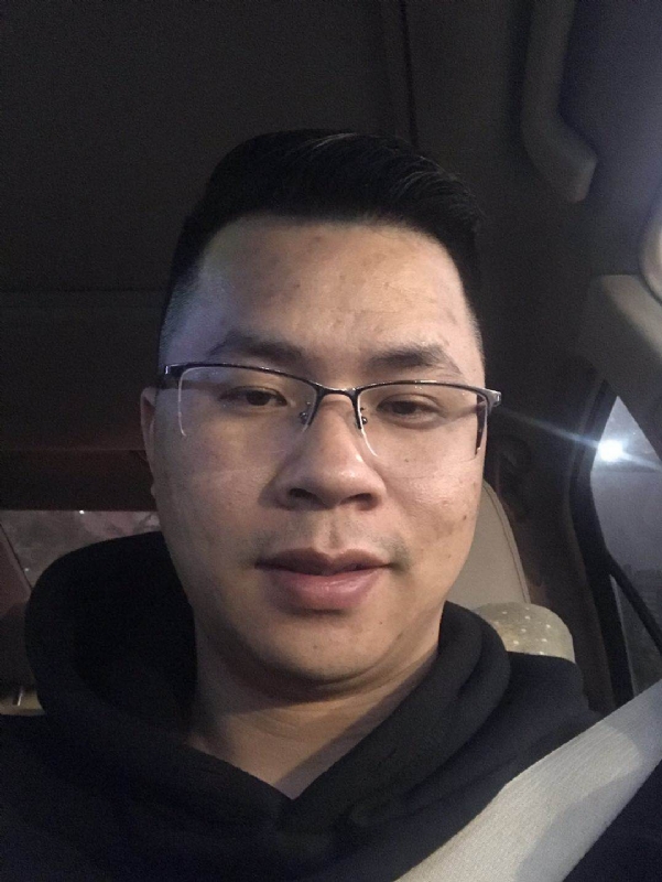 心飞扬的第一张照片--平潭相亲服务中心