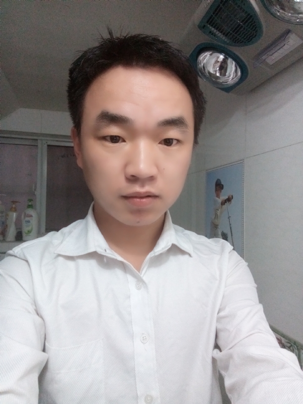 夜凉露沾衣的第二张照片--平潭相亲服务中心