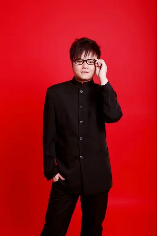 站在远处看童年的第一张照片--平潭相亲服务中心
