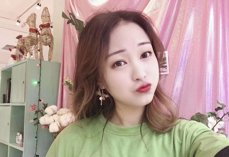 罗兰的第二张照片--平潭相亲服务中心