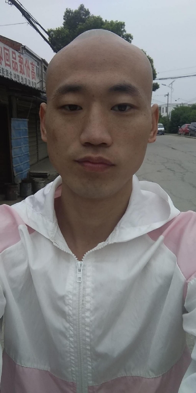 花花公子的第一张照片--平潭相亲服务中心