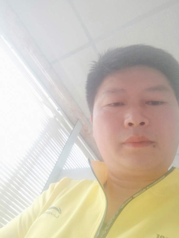 山男的第一张照片--平潭相亲服务中心
