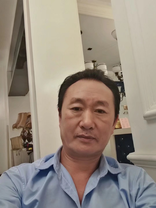 青松的第一张照片--平潭相亲服务中心
