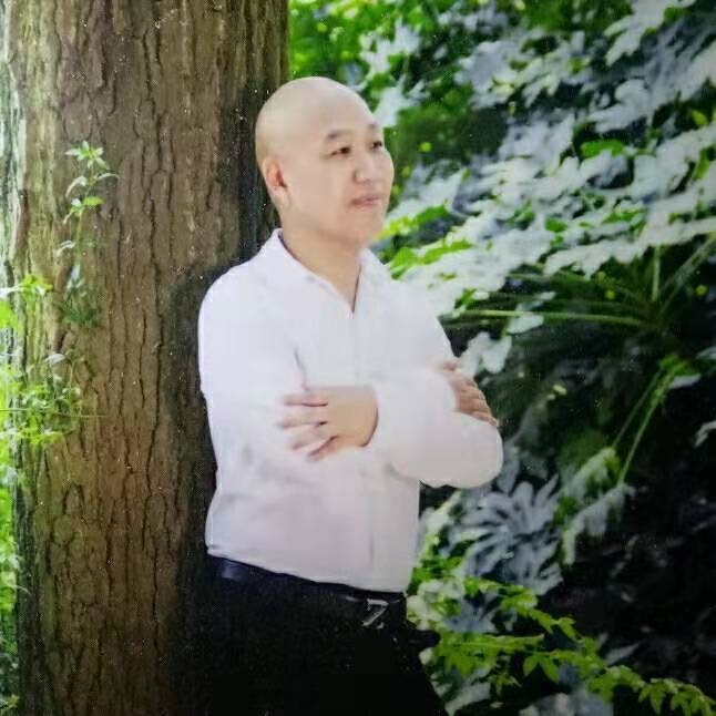 郑鑫牵手的第一张照片--平潭相亲服务中心