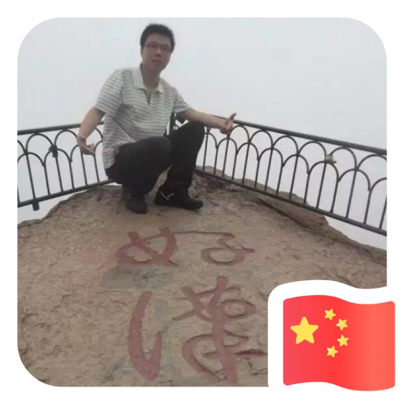 一只小虎牙的第一张照片--平潭相亲服务中心