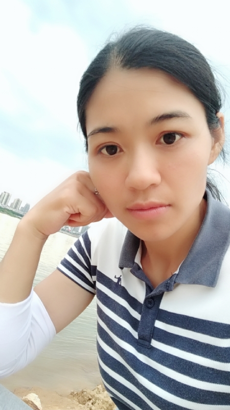 梅子的第一张照片--平潭相亲服务中心