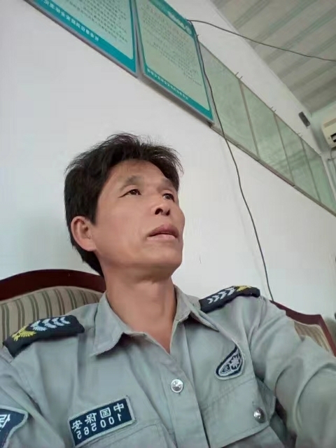卧窗听雨的第一张照片--平潭相亲服务中心