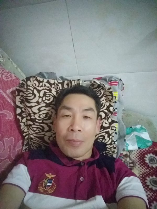 随缘的第一张照片--平潭相亲服务中心