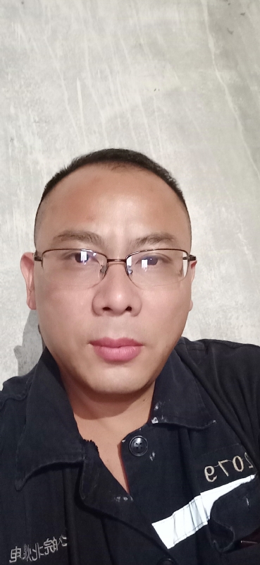 知足常乐的第一张照片--平潭相亲服务中心