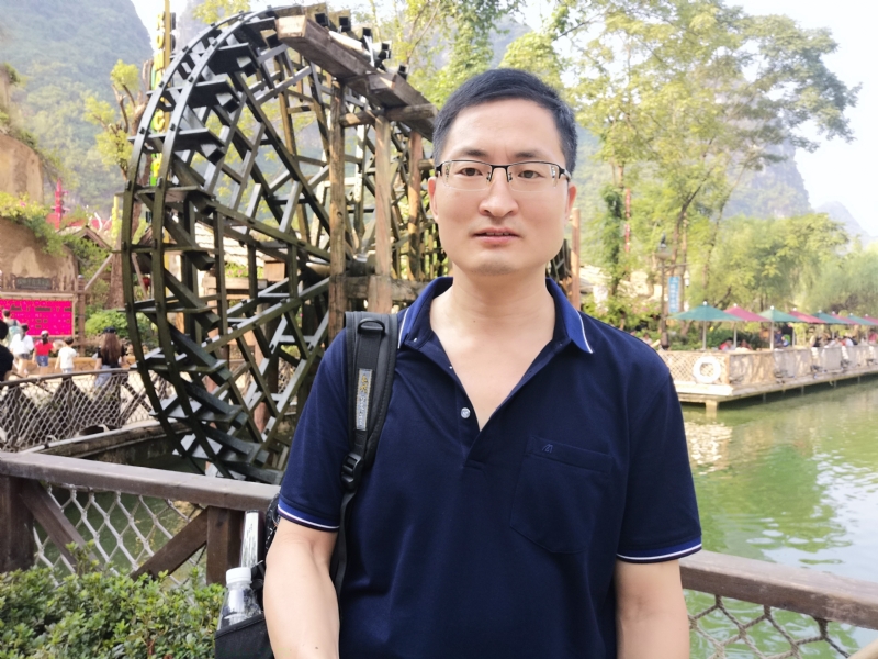 一笑而过的第一张照片--平潭相亲服务中心