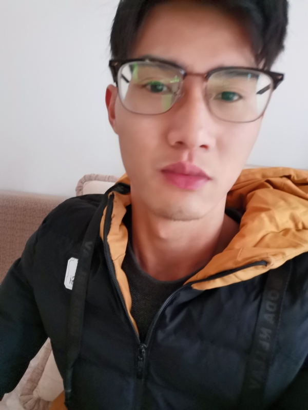 信念坚定始终如一的第一张照片--平潭相亲服务中心