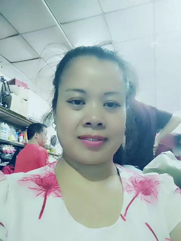 把自己当宝贝的第一张照片--平潭相亲服务中心