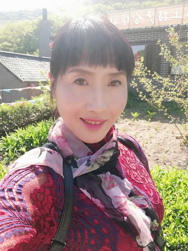 艳阳高照的第一张照片--平潭相亲服务中心