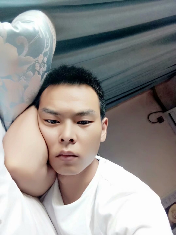 琪子心的第一张照片--平潭相亲服务中心