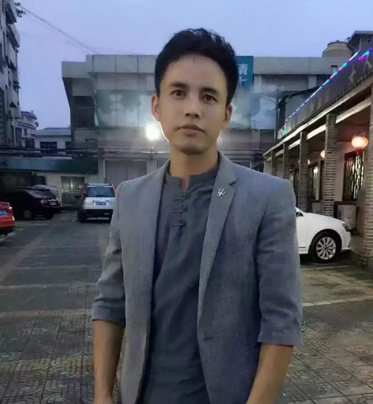 华谢的第一张照片--平潭相亲服务中心