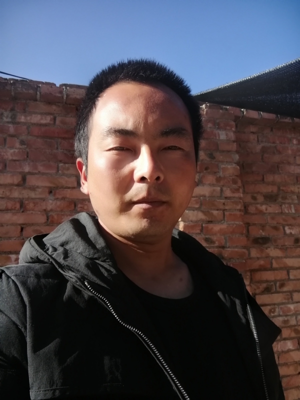 流年寂寞了谁的容颜的第一张照片--平潭相亲服务中心