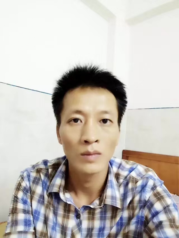 流年未亡的第一张照片--平潭相亲服务中心