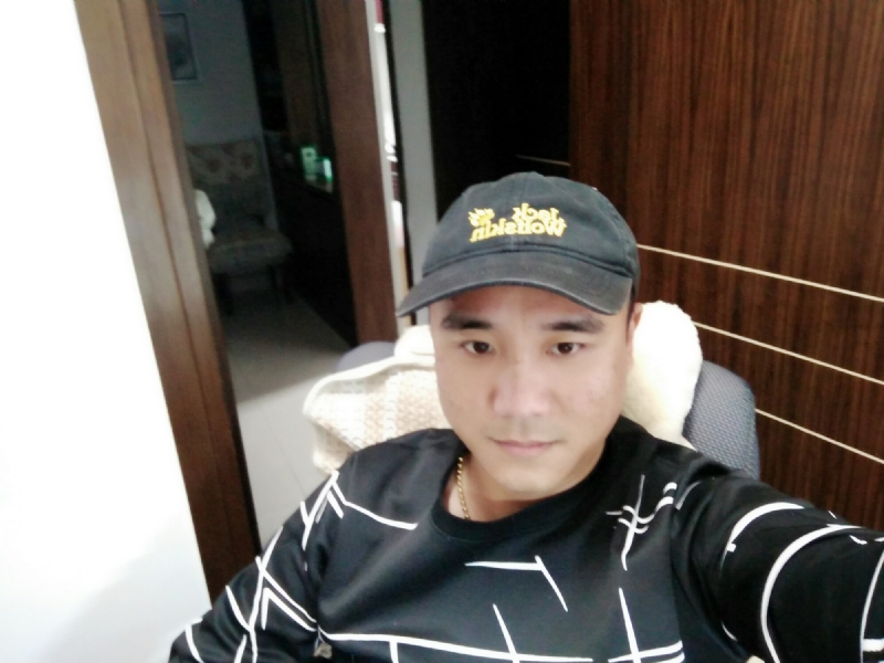 坚持我爱的第一张照片--平潭相亲服务中心