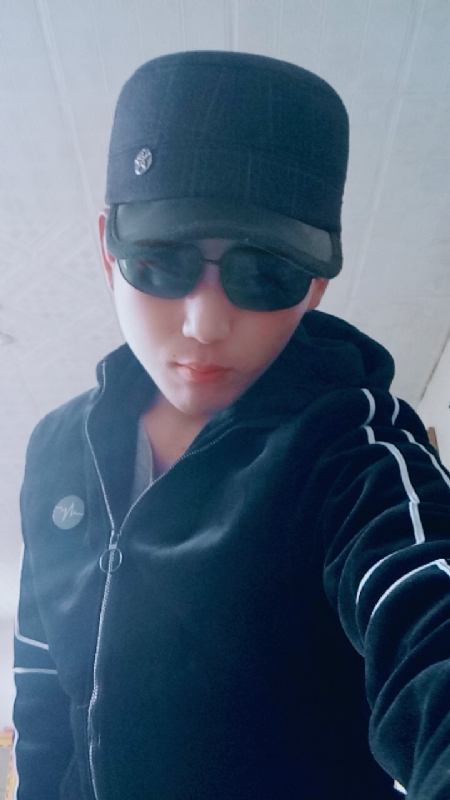 等你的季节的第一张照片--平潭相亲服务中心