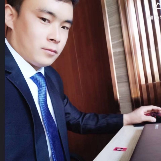 会哭的幸福的第一张照片--平潭相亲服务中心
