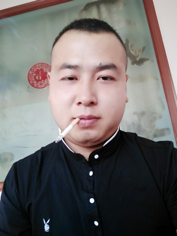 贰爺的第一张照片--平潭相亲服务中心