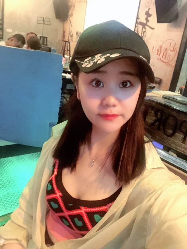 沐秋的第一张照片--平潭相亲服务中心