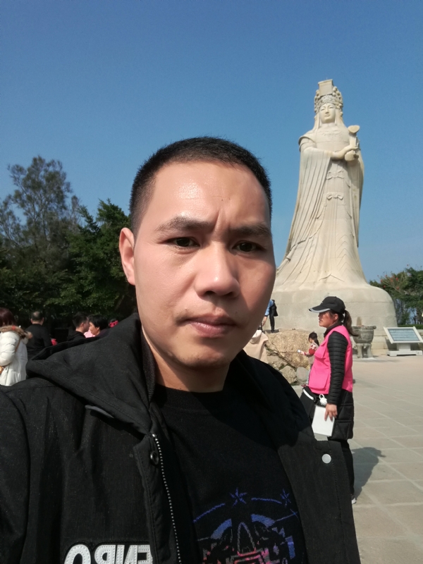 不羁的风的第一张照片--平潭相亲服务中心