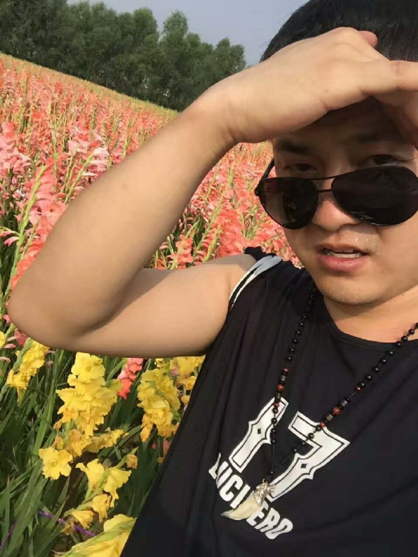 QH-蓝细胞的第一张照片--平潭相亲服务中心