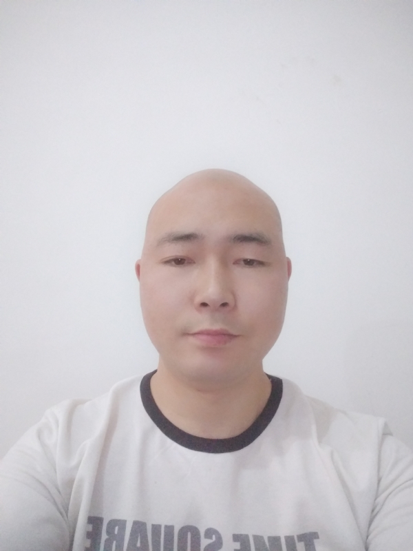 强壮持久的男人的第一张照片--平潭相亲服务中心