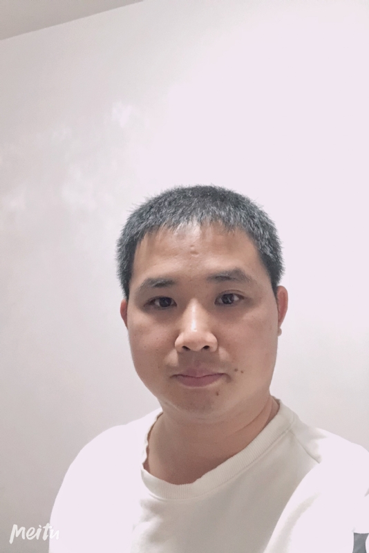 小梁的第一张照片--平潭相亲服务中心