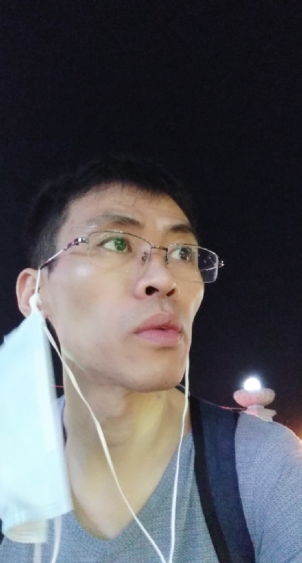 上善若水任方圆的第一张照片--平潭相亲服务中心