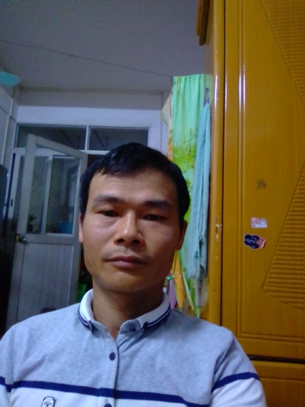 十赌十输的第一张照片--平潭相亲服务中心