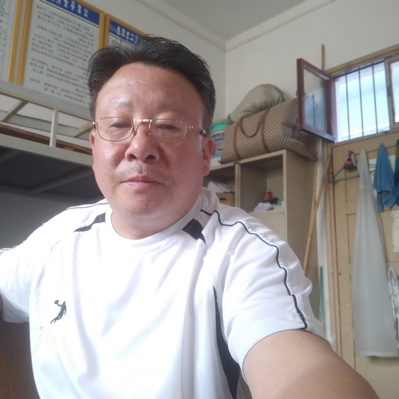 咣次次的第一张照片--平潭相亲服务中心